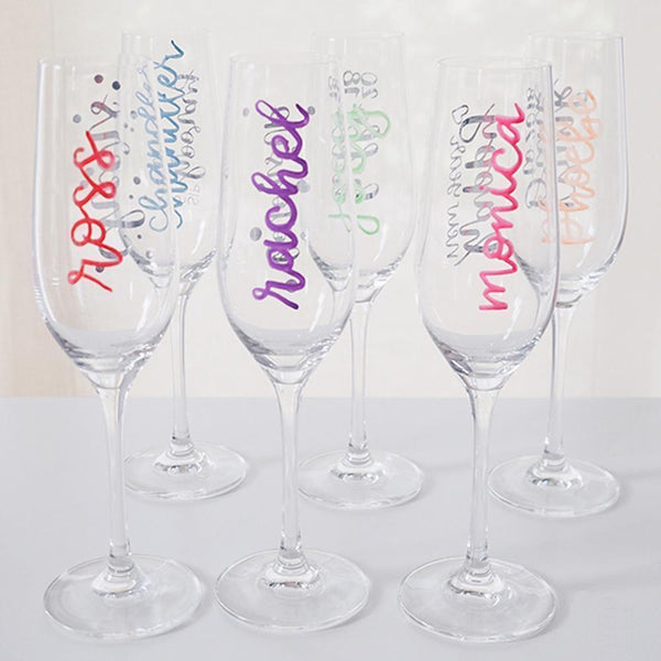 NYE Decor Idea: Personalised Champagne Flutes